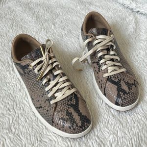 Cole Haan Grand Pro Tennis shoes